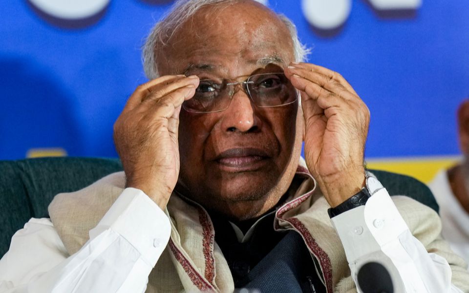 Kharge expresses regret over 'illiterate' remark, says he has highest of respect for Gujaratis